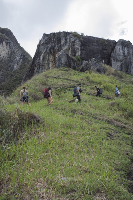 Group hiking to the wall